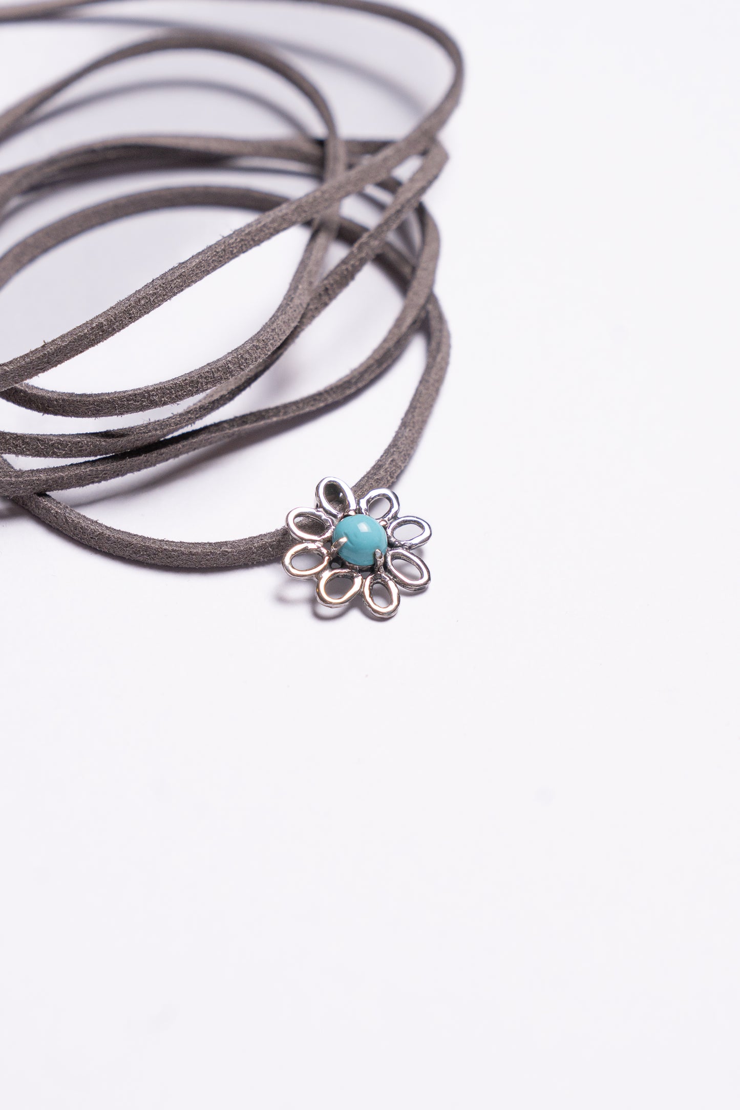 DAFNE CHOKER