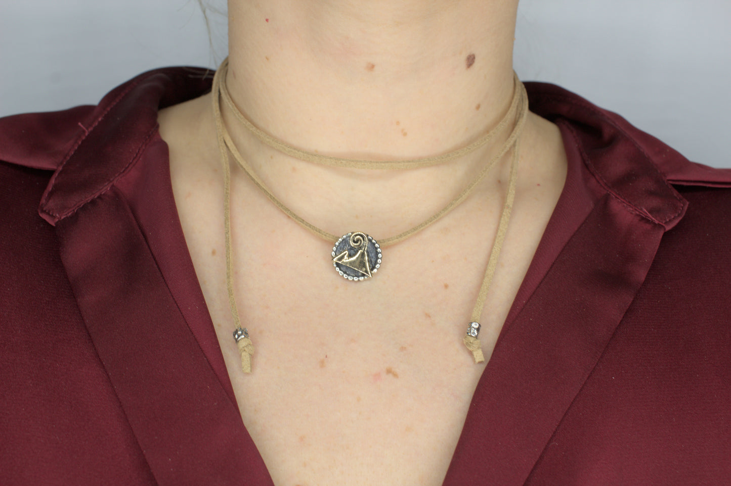 CHOKER LEGAMI