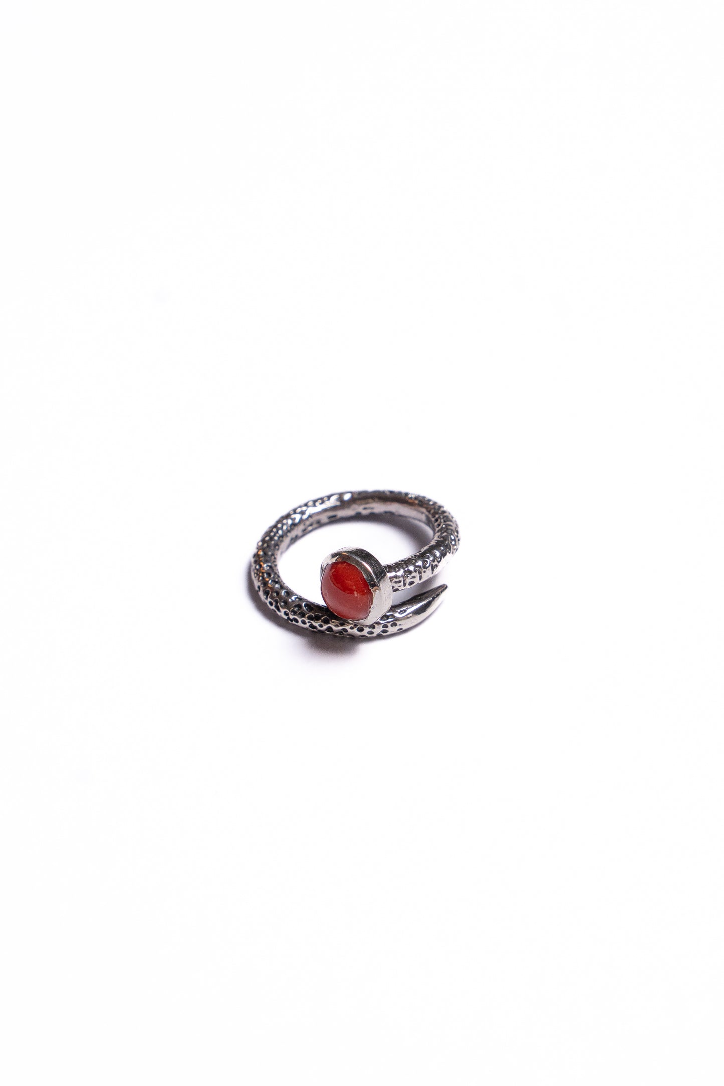ANELLO CHIODO
