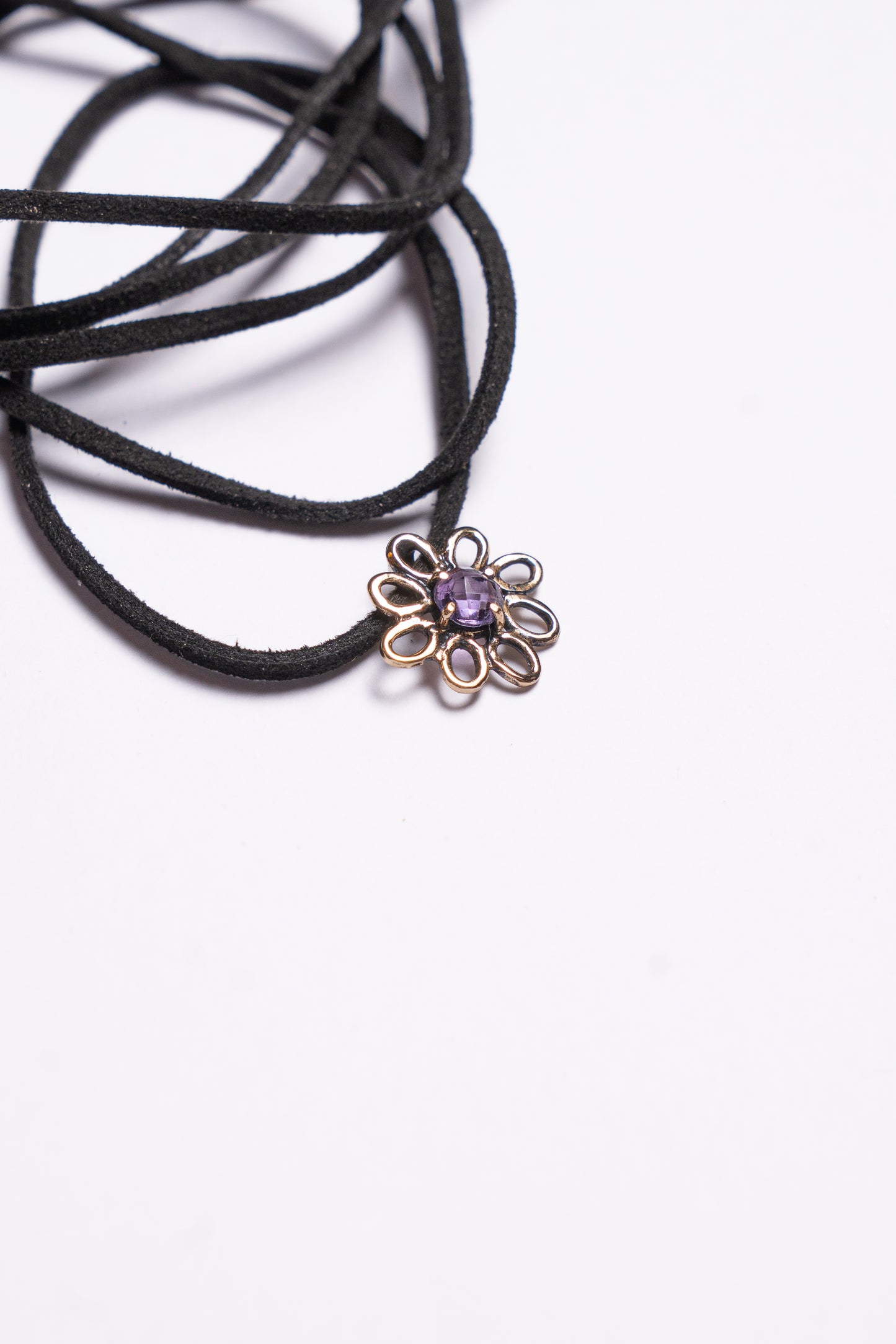 DAFNE CHOKER